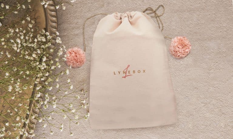 Pochon packaging Lynebox